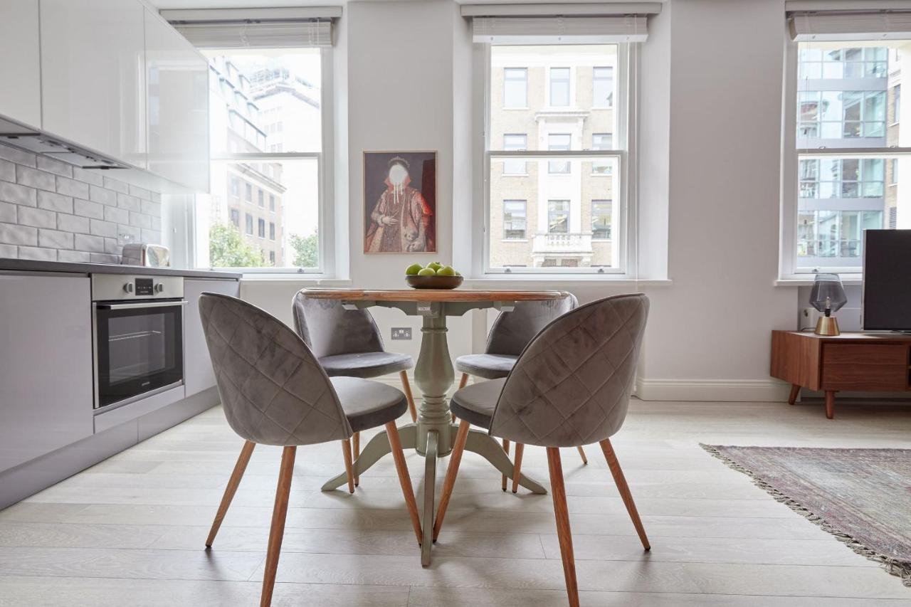 3vh Virginia House, 31 Bloomsbury Way By Living Casa de Férias Londres